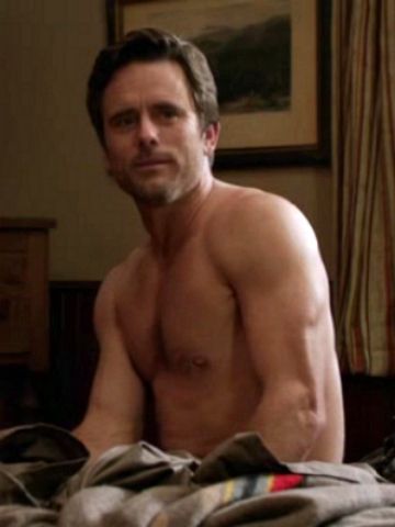 Charles Esten - Deacon on Nashville Deacon Claybourne, Charles Esten, Nashville Tv Show, Abc Tv, Hey Good Lookin, Great Body, Good Looking Men, Celebrities Male, Height And Weight