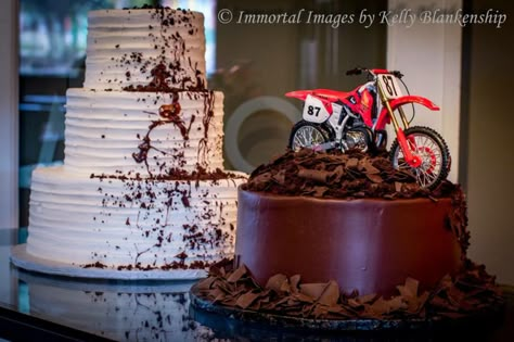 Our wedding cakes! Braaap! #classyfun #bride #groom #motocross #chocolateroost Motocross Wedding, Dirt Bike Wedding, Bike Wedding, Motorcycle Wedding, Biker Wedding, Funny Cake Toppers, Simple Bride, Simple Wedding Cake