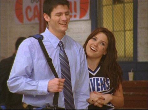 One Tree Hill Brooke And Nathan, Notting Hill Quotes, Nathan Haley, James Lafferty, Taylor James, Tv One, Nathan Scott, American Series, Brooke Davis