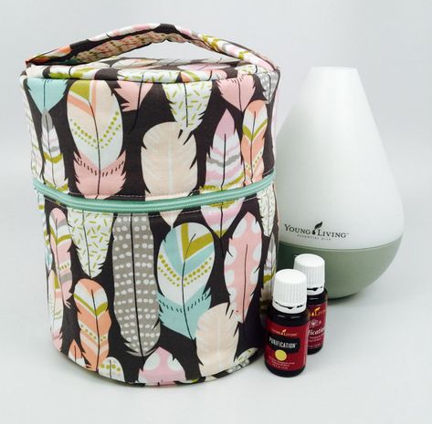 essential oil diffuser case Essential Oil Diy, Love Essential Oils, Diy Hair Oil, Home Diffuser, Essential Oil Hair Growth, Essential Oil Case, List Of Essential Oils, Yl Oils, Essential Oils Guide