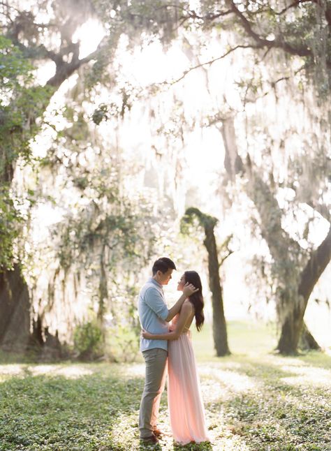 Moss Photoshoot, Spanish Moss Trees, Mint Photography, Country Engagement Pictures, Engagement Announcement Photos, Engagement Photos Country, Country Engagement, Connecticut Wedding, Winter Engagement Photos