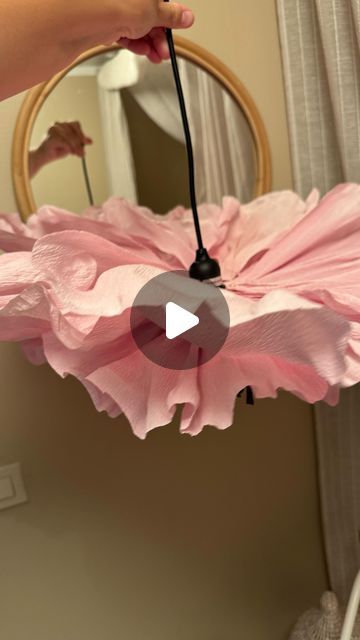 Paper Flower Lamp Diy, Paper Flower Lamp, Flower Lamp Diy, Zara Home Lamps, Paper Lamp Diy, Flower For Bedroom, Outdoor Lampshade, Paper Flower Lights, Lampshade Diy