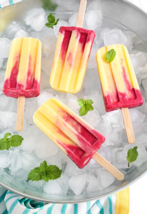 Ice Lolly Recipes, Healthy Popsicle Recipes, Ice Pop Recipes, Healthy Popsicles, Ice Pop Molds, Ice Cream Pops, Mango Sorbet, Mango Lassi, Homemade Popsicles