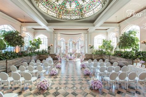 The purple and white make a perfect elegant combination Pastel Themed Wedding, Casa Loma Wedding, Pastel Wedding Theme, Spring Pastels, Design Event, Castle Wedding, The Castle, Purple And White, Themed Wedding