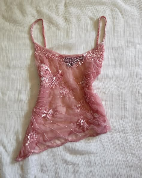 y2k rare sequin butterfly top 💖💫🌸 stunning beading & sheer 🌷💕in the most gorgeous shade of pink, available size small comment or dm to claim xoxo 💌🕊️📮 #pink #pinkaesthetic #y2k #vintagelingerie #coquette #coquetteaesthetic #coquettefashion #pinkoutfit #girly #pinterestfashion #fairycore #fairycorefashion #vintagefashion #princessaesthetic #princessdress Sparkly Y2k Outfit, Vintage Beaded Top Outfit, Y2k Top Pattern, Pink Party Tops, Vintage Sequin Top Outfit, Y2k Fairy Outfits, Vintage Outfits Y2k, Cute Y2k Tops, Pink Sequin Top Outfit