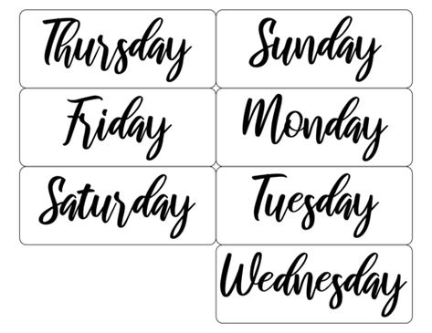 Use this printable label template for labeling the days of the week on a DIY calendar. Design features Sunday-Saturday written in a delicate cursive font. Diy Calendar Design, Free Cursive Fonts, Printable Label Templates, Free Label Templates, Handwritten Type, Free Planner Templates, Fancy Writing, Transparent Labels, Journal Fonts