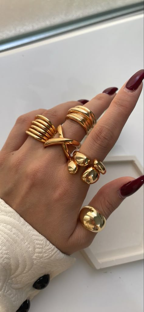 Jewellery Brand Name Ideas, Rings Stack, Gold Rings Stackable, Gold Bride Jewelry, Girly Jewelry, Bride Jewellery, Jewelry Inspo, Fashion Accessories Jewelry, Ring Collections