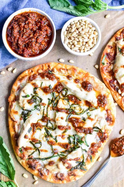 Sun-Dried Tomato Chicken Flatbread Pizza | | Lemon Tree Dwelling Pizza Stone Recipes, Tomato Pesto Chicken, Chicken Flatbread Pizza, Popcorn Recipes Easy, Lemon Tree Dwelling, Sundried Tomato Chicken, Chicken Mozzarella, Flatbread Pizza Recipes, Tomato Pizza