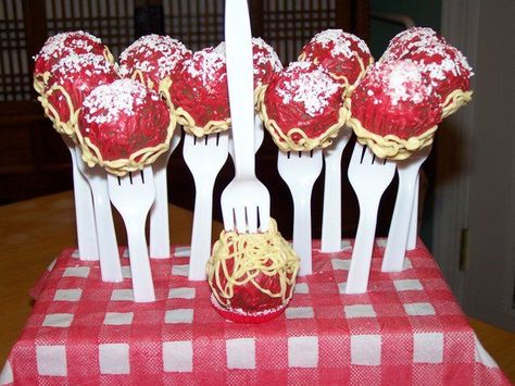 Meatball Cake, Cake Pops Cute, Pizza Party Birthday, Birthday Pizza, Italy Party, Italian Themed Parties, Italian Dinner Party, Italian Party, Cake Pop Decorating