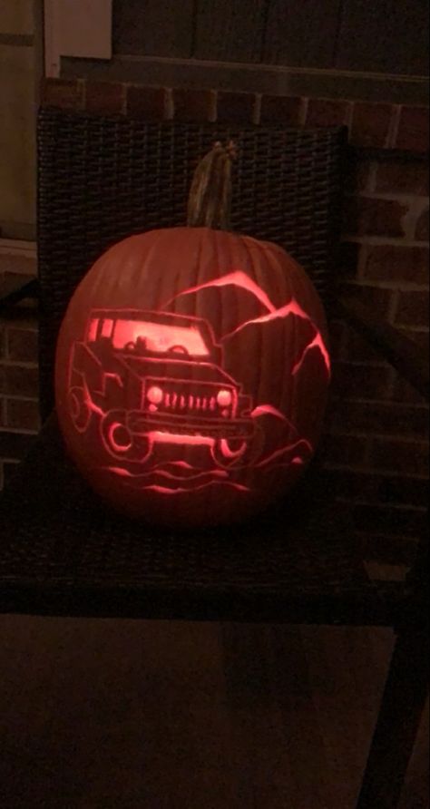 Halloween Pumpkin Carving Jeep Pumpkin Carving, Pumpkin Carving Halloween, 90s Fashion Outfits Hip Hop, 90s Fashion Outfits Hip Hop Party, Tall Pumpkin Carving, Halloween Pumpkin Carving, Tall Pumpkin, Hip Hop Party, Halloween Pumpkins Carvings