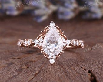 Morganite Vintage Engagement Ring, Vintage Pear Shaped Engagement Rings, Steph Aesthetic, Pear Engagement Ring Vintage, Vintage Rose Gold Engagement Rings, Ethereal Engagement Ring, Vintage Pear Engagement Ring, Pearl Engagement Ring Set, Moissanite Engagement Ring Gold