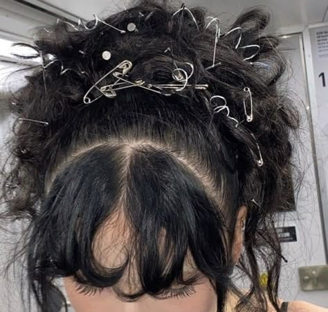 Hair Reference, Hair Inspo Color, Grunge Hair, Aesthetic Hair, Mode Inspiration, Hairstyles With Bangs, Pretty Hairstyles, Hair Goals, Hair Looks