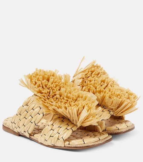 These Raffia Sandals Are So Quintessential Summer Raffia Palm, Chunky Platform Sandals, Espadrilles Slides, Raffia Sandals, Luxury Outerwear, Crochet Sandals, Trending Sandals, Woven Raffia, Leather Slide Sandals