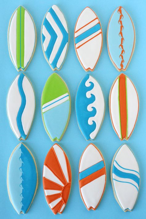 Surfboard Cookies - by Glorious Treats Surfer Party, Surf Cake, Surf Birthday, Beach Cookies, Surf Party, Luau Theme, Summer Cookies, Fancy Cookies, Creative Cookies