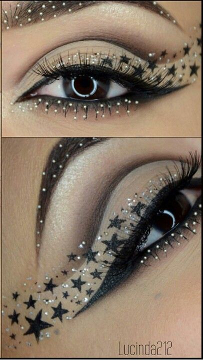 Starry stars eye makeup Night Themed Makeup, Celestial Fairy Makeup, Night Goddess Makeup, Advance Eye Makeup, Starry Eye Makeup, Star Stamp Makeup, Star Halloween Makeup, Starry Night Makeup Look, Black Star Makeup