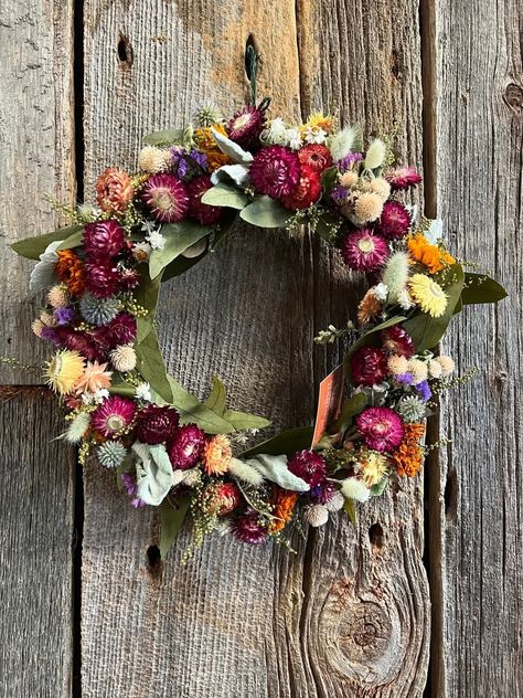 Dried Floral Wreaths, Flower Farming, Dried Plants, Twenty Twenty, Floral Wreaths, Dry Plants, Flower Ideas, Dried Floral, Flower Bouquets