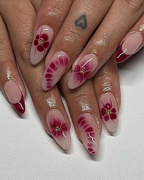 Burgundy Nail Ideas, Elegant Almond Nails, Trendy Almond Nails, Wet Flowers, Paznokcie Hello Kitty, Kutek Disney, Boho Nails, Nail Looks, Cherry Nails