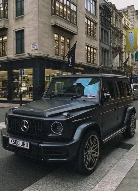 Suv Cars Aesthetic, G Wagon Mercedes Aesthetic, Black G Wagon Aesthetic, Suv Car Aesthetic, Luxury Aesthetic Pictures, Mercedes G Wagon Aesthetic, Gwagon Mercedes Aesthetic, Matte Black G Wagon, G Wagon Matte Black