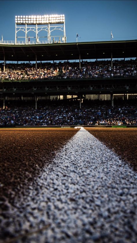 Wrigley Field Wallpaper, Wrigley Field Aesthetic, Baseball Field Aesthetic, Baseball Wallpaper Aesthetic, Lizzy Aesthetic, Baseball Wallpapers, Cubs Wallpaper, Ny Shoes, Baseball Backgrounds