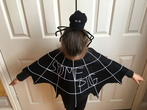 World book day. Charlottes Web cape. Spider hair. Some Pig. Charlottes Web Halloween Costumes, Charolettes Web Costumes, Charlottes Web Costume Ideas, Charlottes Web Costume Diy, Web Outfit, Charolettes Web, Charlotte Web Costume, Childrens Book Character Costumes, Web Costume