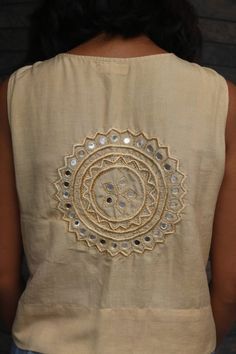 1ef91c212e30e14bf125e9374262401fdesc46159636ri Mirror Work Designs Embroidery, Mirror Work Kurti Design, Sleeveless Tops For Women, Mirror Work Dress, Mirror Work Embroidery, Linen Sleeveless Top, Top Embroidery, Mirror Work Blouse, Top Lingerie