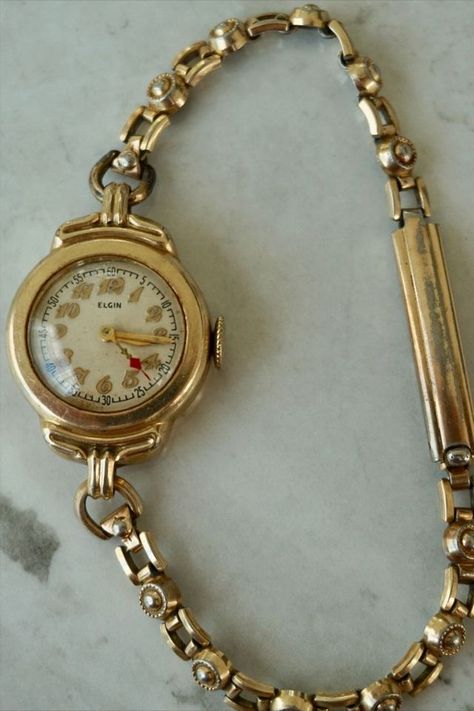 Gold Vintage Watch, Cocktail Watch, Vintage Gold Watch, Art Deco Cocktail, Bezel Watch, Art Deco Watch, Vintage Watches Women, Dope Jewelry, Funky Jewelry