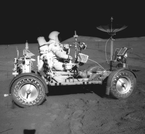 Lunar Rover, Lunar Module, Apollo Space Program, Nasa Space Program, Apollo Program, Nasa Photos, Nasa Apollo, Apollo Missions, Moon Missions