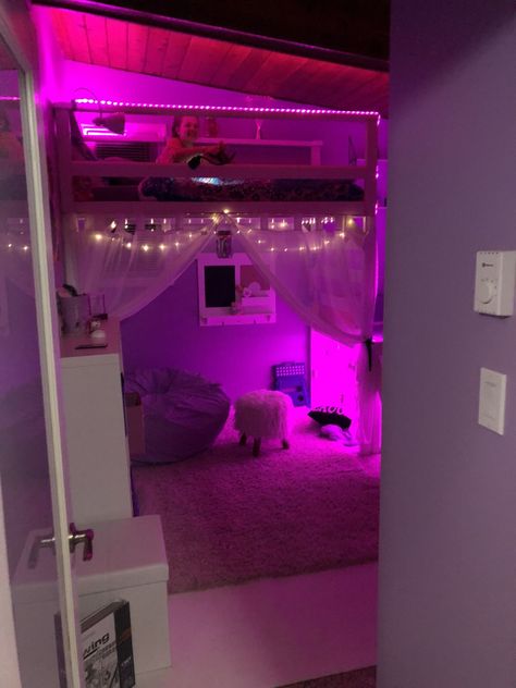 Led Loft Bed, Loft Bed Ideas Cottage Core, Room Ideas With A Loft Bed, Loft Bed Canopy, Room With Loft Bed, Room Ideas Loft Bed, Loft Bed Bedroom Ideas, Loft Bed Ideas, Comfortable Bedroom Decor