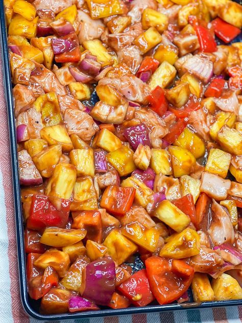 You will love Easy Sheet Pan Pineapple Chicken! It's just five main ingredients, super delicious, and on the table in 30 minutes. Hawaiian Sheet Pan Dinner, Sheet Pan Chicken And Pineapple, Chicken Parm Sheet Pan Dinner, Pineapple Chicken Sheet Pan Dinner, Meat And Veggie Sheet Pan Meals, Baked Pineapple Chicken Recipes, Simple One Pan Dinners, Hawaii Chicken Sheet Pan, Recipes With Fresh Ingredients