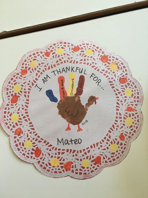 Thanksgiving Placemats Thanksgiving Placemats For Prek, Prek Thanksgiving Centerpiece, Placemat Thanksgiving Preschool, Pre K Thanksgiving Placemats, Thanksgiving Kids Placemat Craft, Prek Thanksgiving Placemat, Preschool Placemats Ideas, Placemat Crafts For Kids, Thanksgiving Placements For Kids To Make