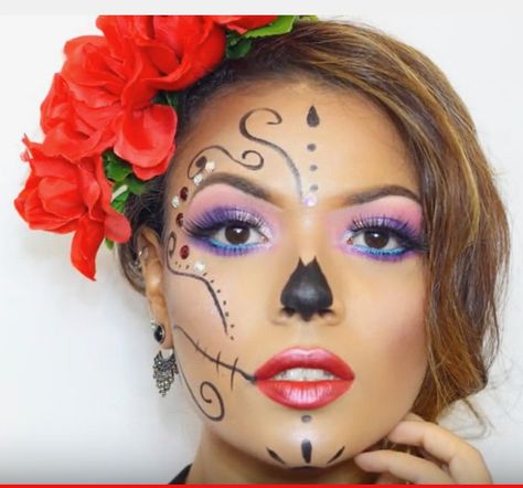 Dressing up for the Day if the Dead Simple Catrina Makeup Ideas Half Face, Easy Day Of The Dead Makeup Simple, Day Of The Dead Face Paint Easy, Day Of The Dead Face Paint Simple, Half Face Day Of The Dead Makeup, Easy Day Of The Dead Makeup Diy, Dia De Los Muertos Face Paint Ideas Easy, Day Of The Dead Makeup Kids, Day Of The Dead Face Painting