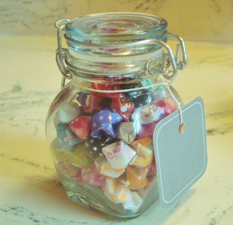 Paper Jar, Lucky Star Paper, Star Jar, Paper Things, Star Paper, Jar Ideas, Easy Paper Crafts Diy, Decorative Ideas, Hidden Love