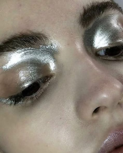 ava | silver lining Silver Makeup, Make Up Inspo, I'm With The Band, Glitz And Glam, Star Girl, Pretty Makeup, Artistry Makeup, Aesthetic Makeup, Makeup Inspo