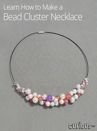 Grab some beads and wire, and learn how to make a bead cluster necklace using an omega necklace base. Beads Jewelry Ideas, Omega Necklace, Jewellery Wire, Bead Landing, Diy Necklaces, Bead Wire, Necklace Chunky, Wire Necklace, Cluster Necklace