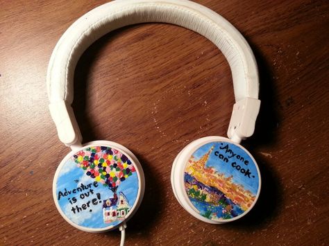 Custom Headphones Art, Headphone Decoration, Custom Headphones, Headphones Art, Diy Headphones, Diy Shirt, Over Ear Headphones, Headphones, Sketch Book