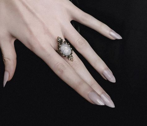 Narcissa Malfoy, Gothic Nails, Cartilage Hoop, Bold Jewelry, Throne Of Glass, Almond Nails, Dark Academia, Cute Nails, Makeup Nails