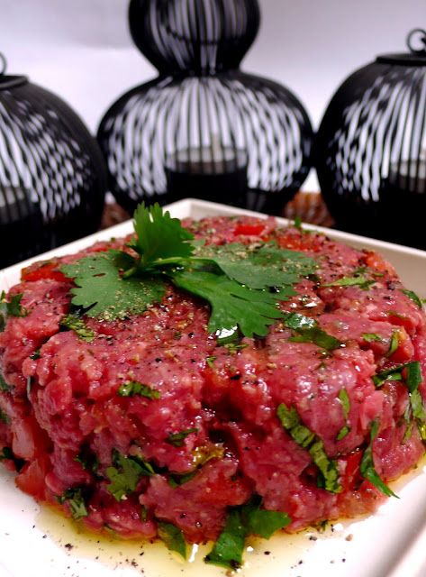 Steak Tartare, Thai Recipes, Meatloaf, Summer Recipes, Asian Recipes, Steak, Food And Drink, Meat