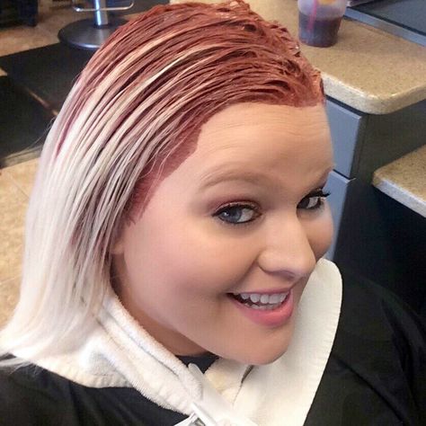 Rose Gold Roots Blonde Hair, Red Shadow Root Blonde Balayage, Blonde With Red Roots, Blonde Hair Red Roots, Red Roots Blonde Hair Balayage, Red Shadow Root Blonde, Red Hair With Blonde Balayage, Auburn And Blonde Hair, Red Roots Blonde Hair