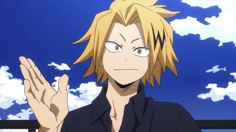 Kaminari Denki || Boku no Hero Academia Human Pikachu, Denki Kaminari, Anime Screenshots, Legend Of Korra, An Anime, Me Me Me Anime, Boku No Hero Academia, Anime Memes, Hero Academia