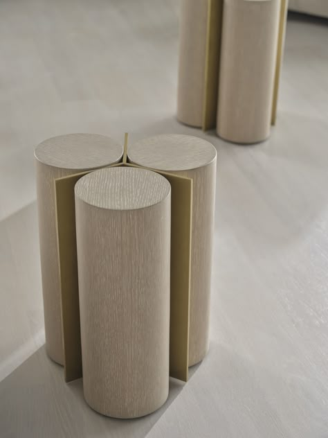 Trendy Side Tables, End Tables Modern, Stand Table Design, Loose Furniture, Dune Furniture, End Table Design, Side Tables, Thomas Pheasant, Accent Table Decor