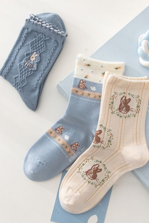 A set of 3 pairs of crew length socks with Peter Rabbit embroidery and cottagecore designs. One size fits Eur 35-40. Peter Rabbit Embroidery, Socks Embroidery, Cute Ankle Socks, Aesthetic Socks, Rabbit Embroidery, Pretty Socks, Cottagecore Clothes, Unique Socks, Jordan Shoes Girls