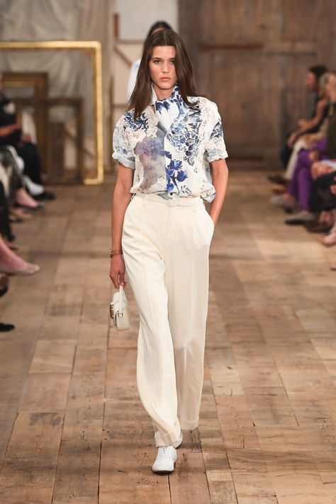 Ralph Lauren Spring Summer, Ralph Lauren Summer, Ralph Lauren Looks, Dress To Impress Outfits, Summer 2024 Fashion, Ralph Laurent, Inexpensive Clothes, Ralph Lauren Style, Zara Fashion