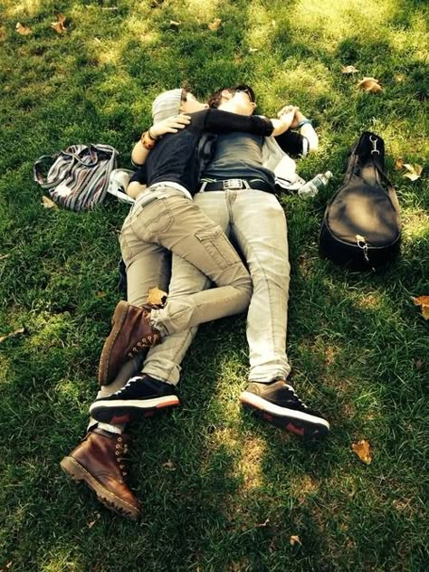 Laying in the grass Hipster Boy, Men In Love, Lgbt Love, Same Love, Men Love, Equal Rights, Gay Love, Man In Love, The Grass