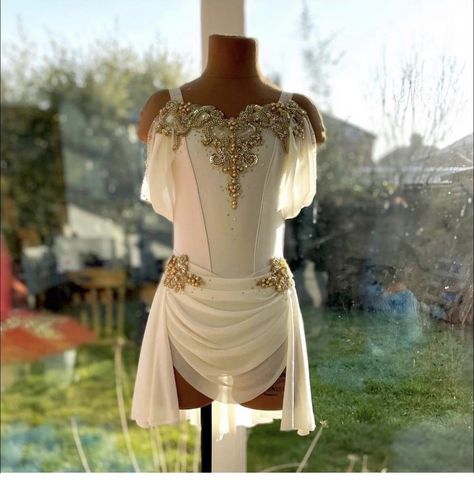 Gold Lyrical Dance Costumes, Ballerina Outfit Ideas, Figure Skating Dresses White, Contemporary Solo Costume, Gold Figure Skating Dress, Queen Dance Costume, Lyrical Dance Outfits, Contemporary Dance Costumes Dresses, Dance Costume Ideas