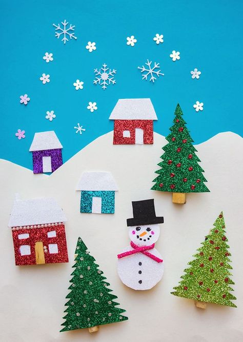 DIY Winter Holiday Fridge Magnets. Cute Christmas craft for kids! Diy Crafts For Toddlers, Fridge Magnets Diy, Diy Fridge Magnets, Magnets Diy, Christmas Magnets, Winter Diy Crafts, Crafts For Toddlers, Ideas Navidad, Christmas Magnet