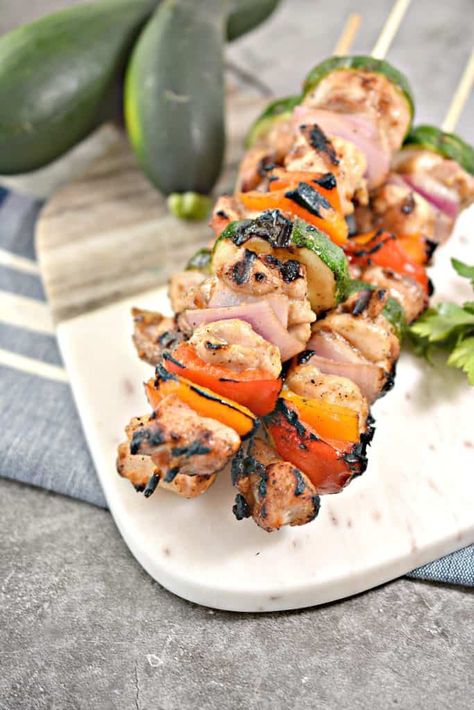 Savory Keto Chicken Skewers Keto Skewers Grill, Low Carb Skewers, Healthy Summer Dinner Recipes Low Calorie, Low Calorie Grilling Recipes, Keto On The Grill, Healthy Steak Dinner Recipes Low Carb, Light Summer Dinner Recipes Low Carb, Chicken Veggie Skewers, Keto Bbq Recipes