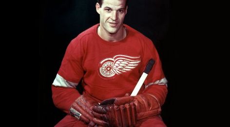 Maurice Richard, Gordie Howe, Hockey Hall Of Fame, Detroit Sports, Michigan Sports, Women's Hockey, Detroit Red Wings Hockey, Ice Hockey Players, Red Wings Hockey