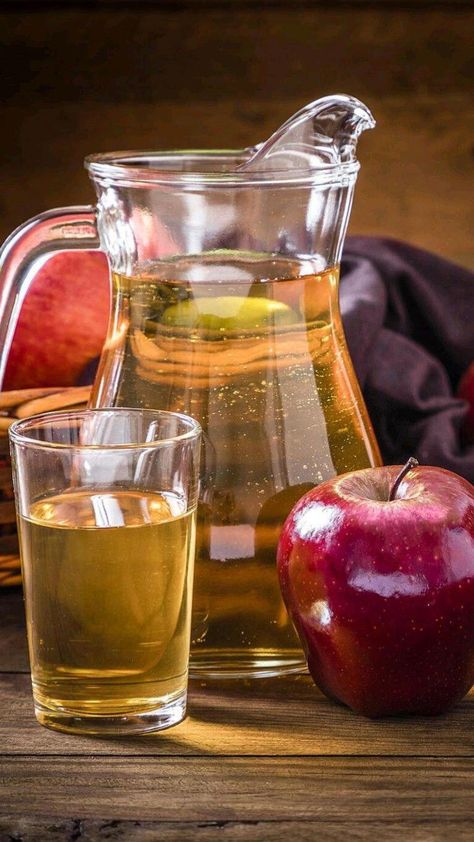 Apple juice is a popular beverage enjoyed by many, known for its sweet, refreshing taste and nutritional benefits. Here are some of the best substitutes for apple juice. Apple Juice Aesthetic, Juice Aesthetic, Pear Juice, Peach Juice, Mango Juice, Carrot Juice, Nutrient Rich Foods, Fancy Makeup, Vegetable Juice