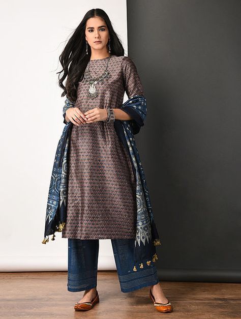 Purple Ajrakh-printed Silk Cotton Kurta with Pleats Gaji Silk Dress Design, Gaji Silk Kurta Design, Salwar Suit Ideas, Silk Kurtas, Simple Kurtis, Kurti Pattern, Silk Kurti Designs, Yellow Kurta, Dress Styling