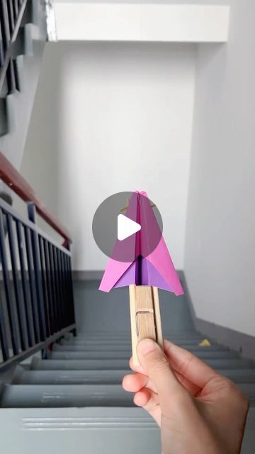 Airplane Launcher Craft, Animal Paper Crafts For Kids, Crafts For 5 Year Boys, How To Make A Paper Airplane, Paper Airplanes How To Make, Paper Activities For Kids, Airplane Games For Kids, Paper Airplane Launcher, Airplane Activities For Kids